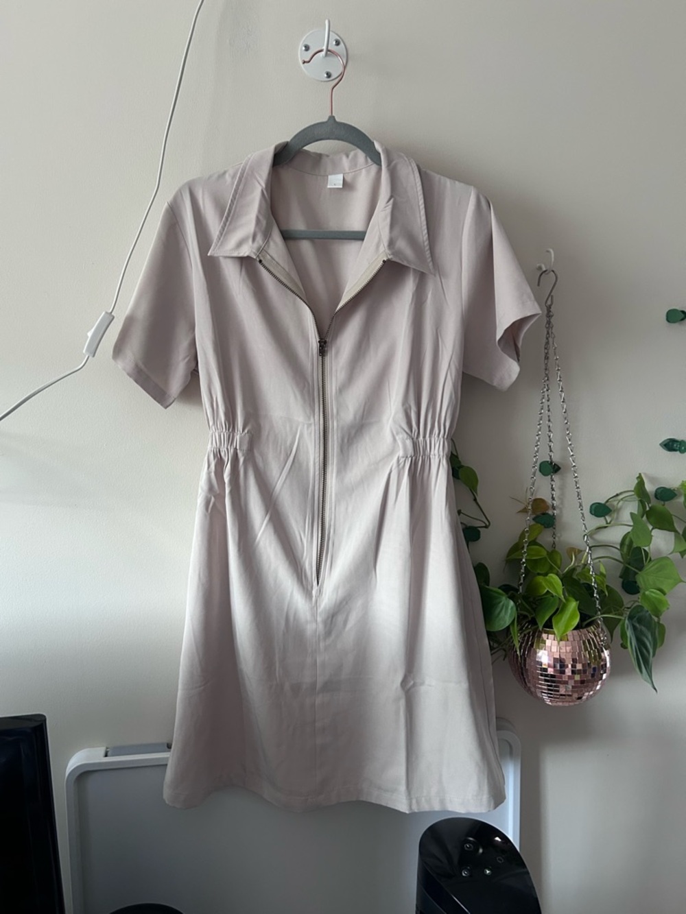 Short Sleeve Zip-Front Mini Dress in Light Taupe